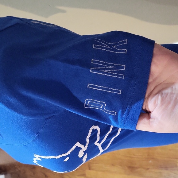 Victoria's Secret PINK Detroit Lions Shirt - Picture 5 of 15